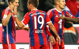 Bayern Munich giữ vững ngôi đầu, Dortmund bại dưới tay Schalke